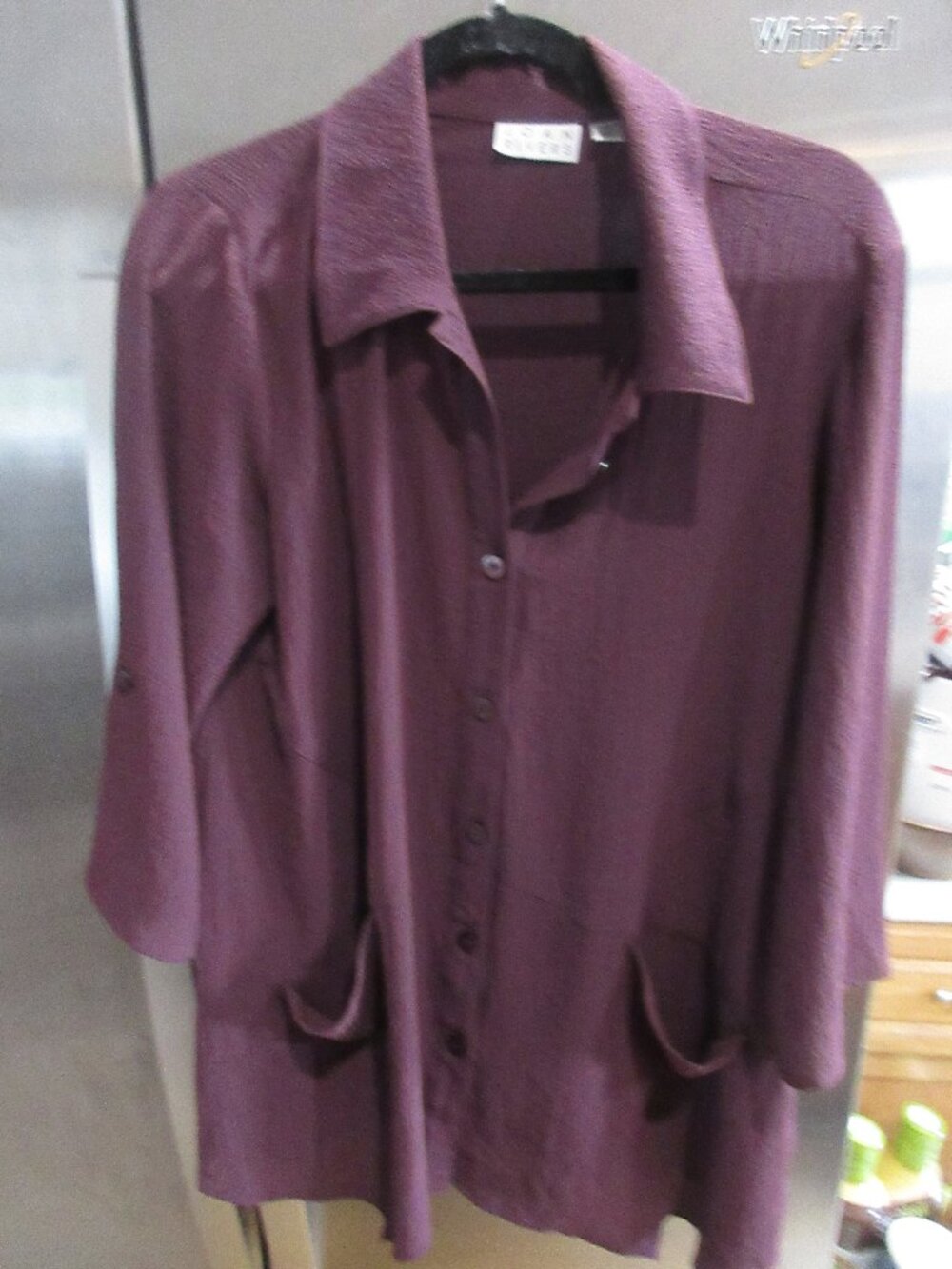 Joan Rivers plum purple m easycare button blouse shirt long m